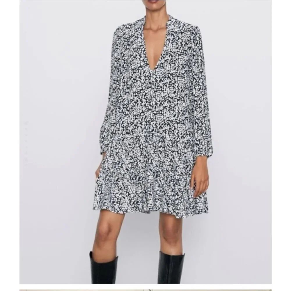 ZARA Claris Black White Print Swing Dress Long Sleeve V Neck Tiered Mini Small